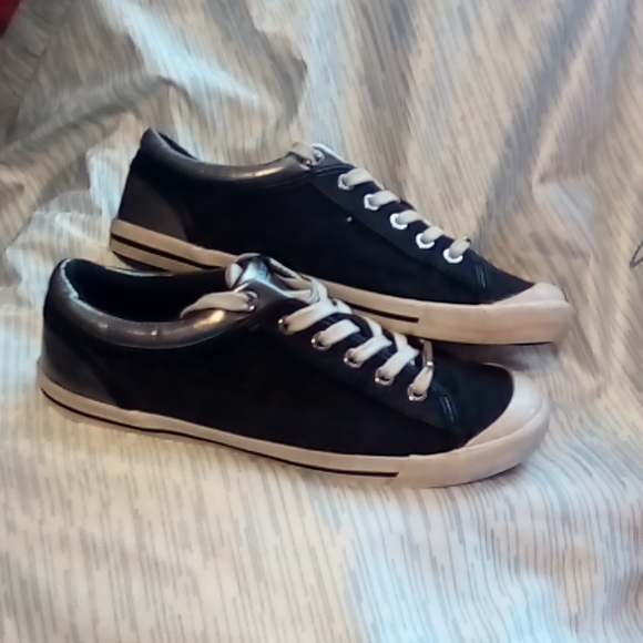 Coach sneakers black and metallic size 7.5 - Picture 2 of 3